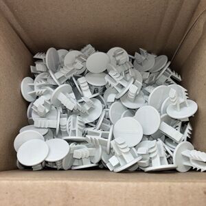 Lot of 200 Pieces CLOSETMAID SUPERLIDE CLOSE ROD END CAPS WHITE NEW Replacement